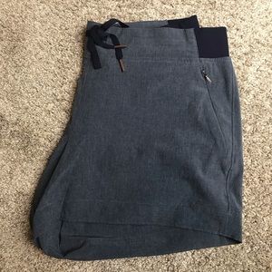 Calia by Carrie Underwood shorts